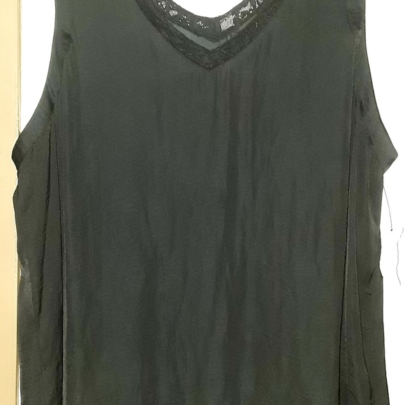 Thalia & Sodi Tops - [NWOT]THALIA & SODI Women's sleeveless Blouse